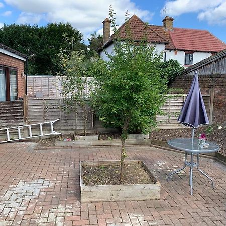 Cambridge Suites ウェスト・ドレイトン、ロンドン エクステリア 写真